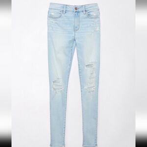 American Eagle Low Rise Distressed Jegging